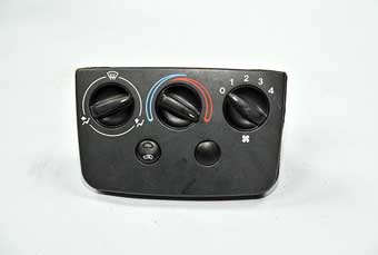 ESCORT ÇIKMA YEDEK PARÇA FORD CIKMA YEDEK FİESTA 1 KİLİMASIZ KALARÜFER